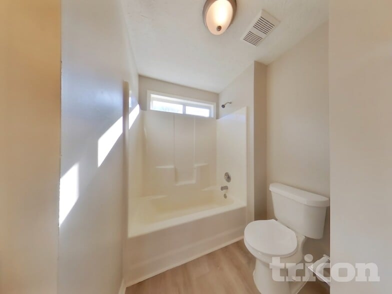 Building Photo - 125 Shenandoah Dr