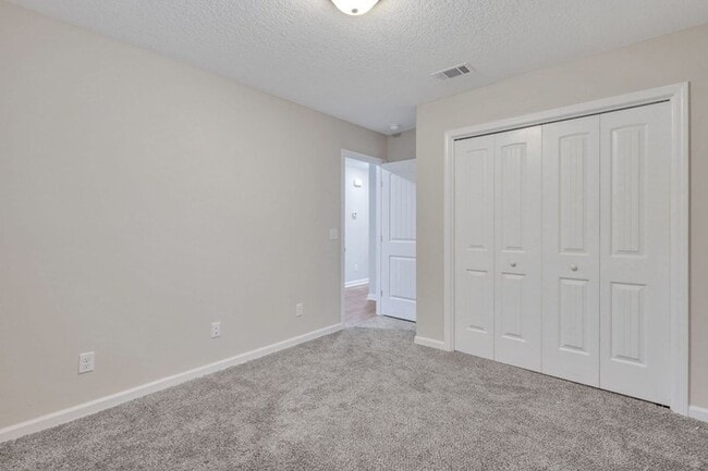 Building Photo - Available for Rent