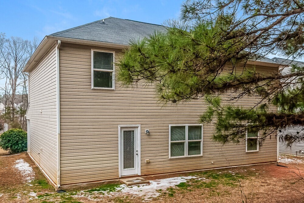 Building Photo - 1321 Lowenstein St