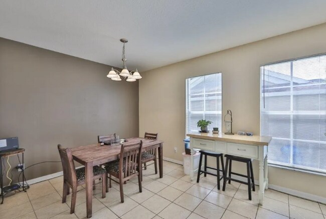 Building Photo - 16221 Bridgewalk Dr