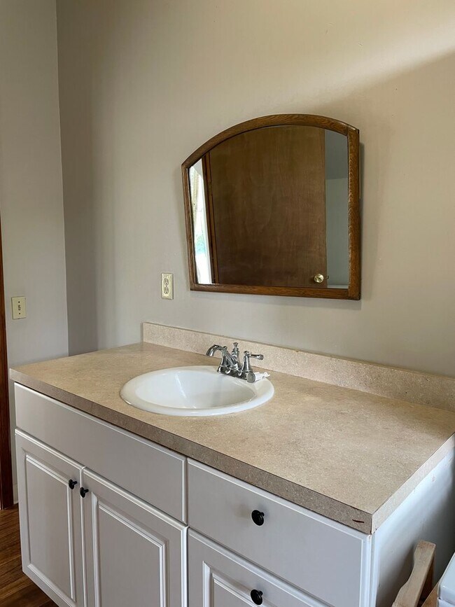 Building Photo - M1614 #1-3