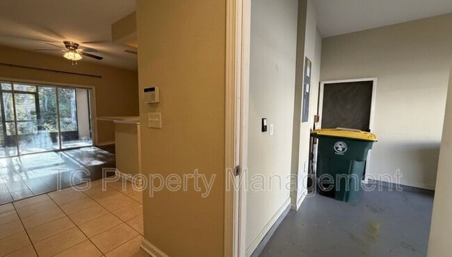 Building Photo - 13492 Sunstone St