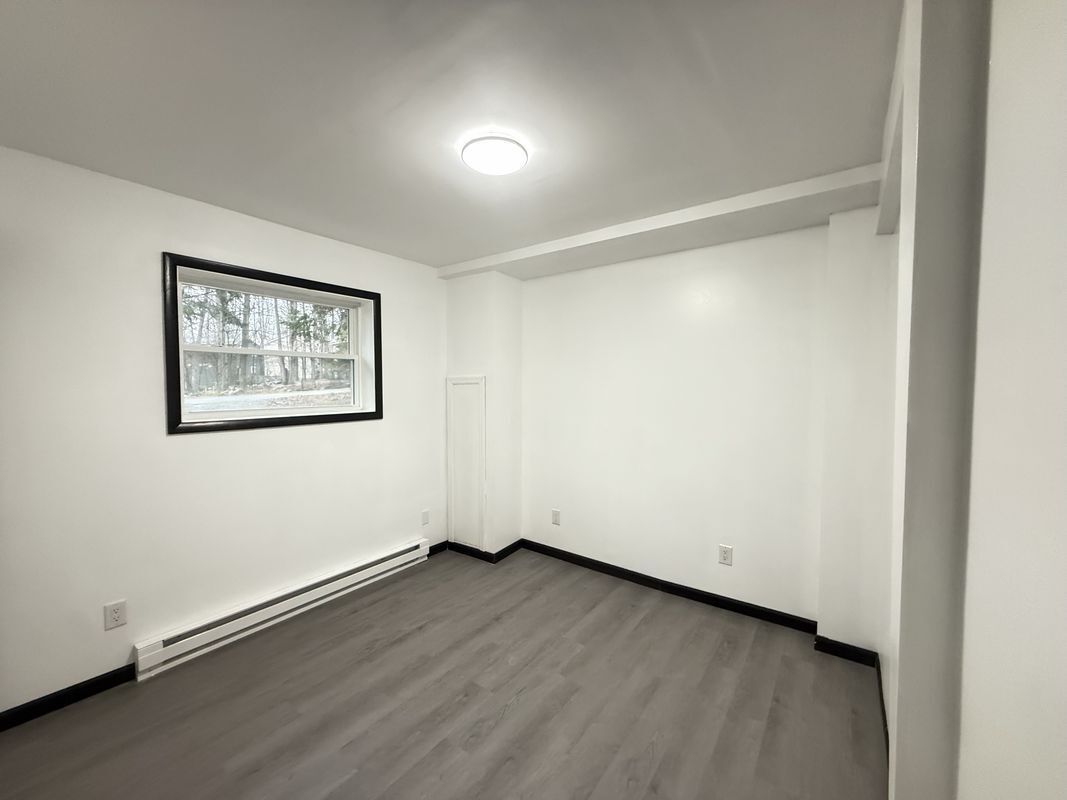 Building Photo - 8066 Red Squirrel Dr