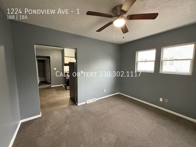 Building Photo - 1224 Pondview Ave