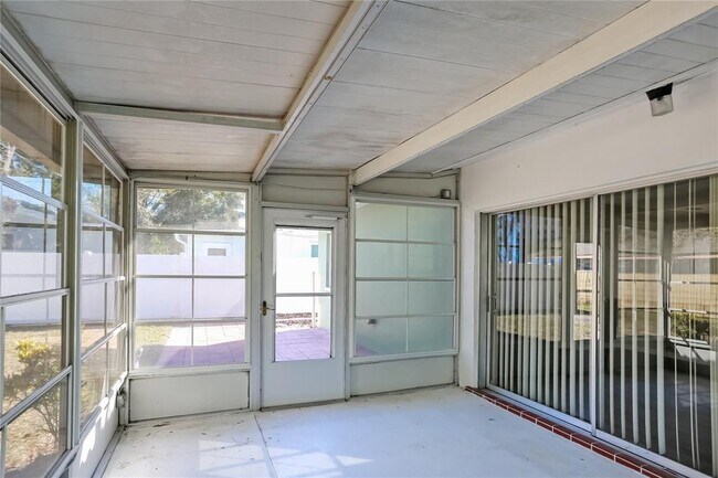 Building Photo - 6935 301st Ave N