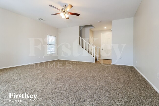 Building Photo - 10946 W College Dr