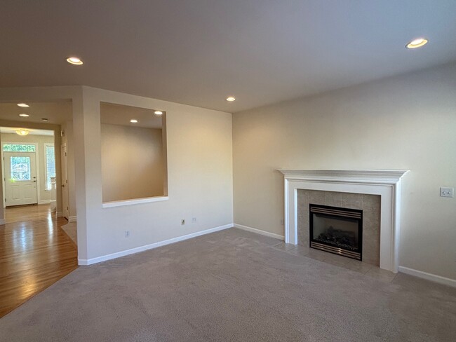 Building Photo - 3621 156th Pl SE