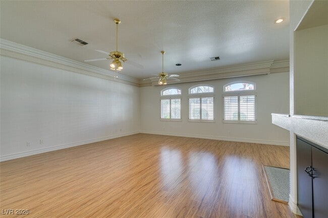 Building Photo - 8706 Mesa Madera Dr