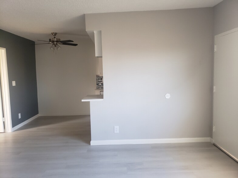 Building Photo - 20810 Amie Ave