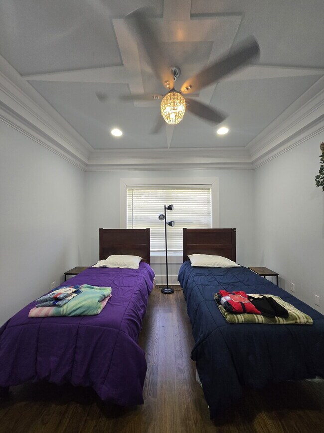 Building Photo - Amazing House In Windstone Available For Prelease