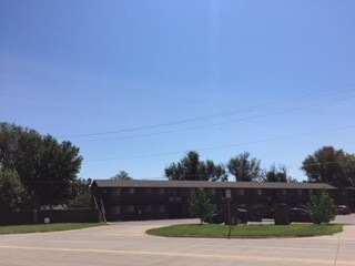 Primary Photo - 425 Taft