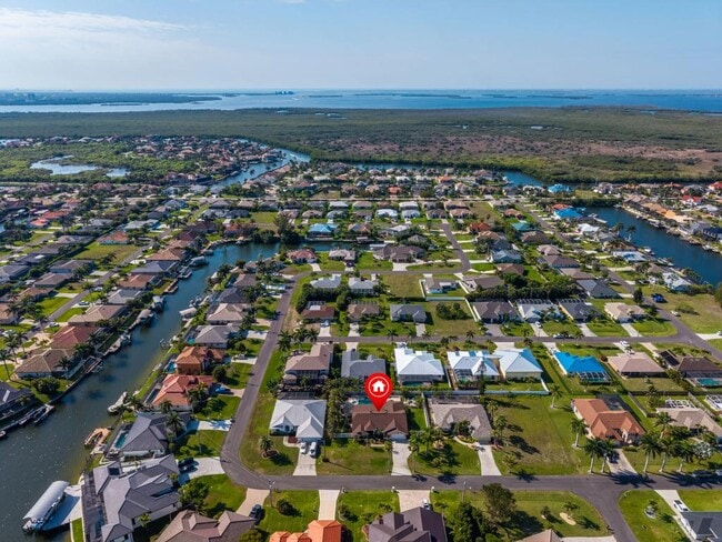 Building Photo - 2310 SW 53rd St