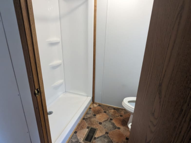 Building Photo - 291 Moses Ln