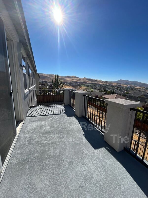 Building Photo - 2419 Romanga Court