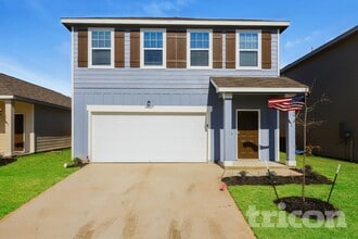 Building Photo - 14625 Maple Ter
