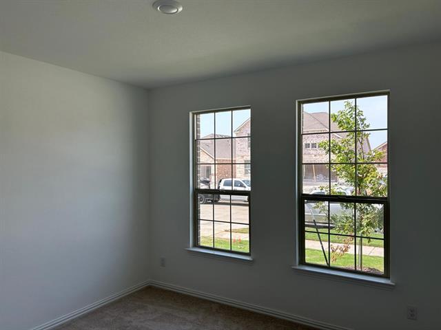 Building Photo - 724 Penvenen Pl
