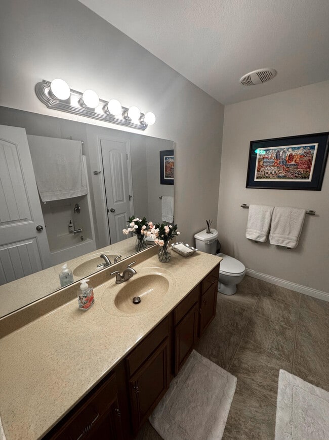 Building Photo - 3213 Belinda Ct