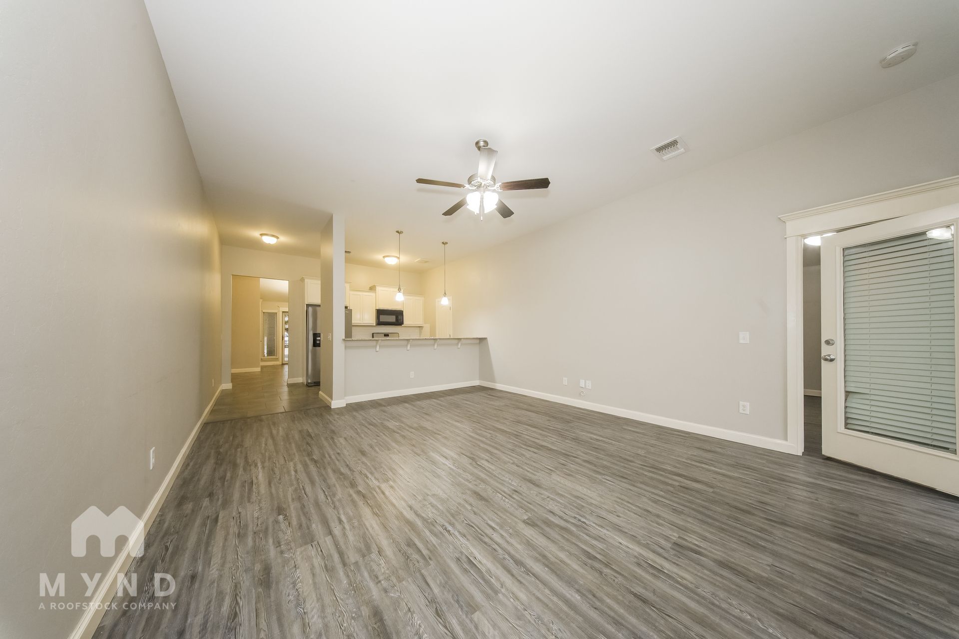 Building Photo - 1013 Merlin Dr