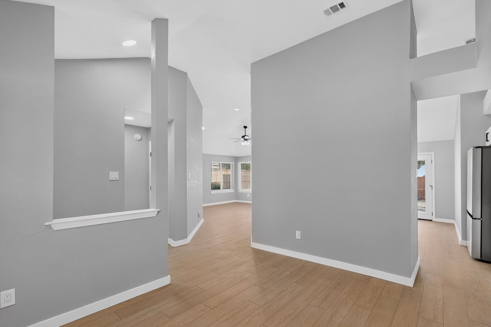 Building Photo - 7809 Cornell Dr