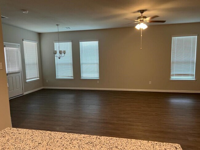 Building Photo - 22647 Rosy Hts Trl