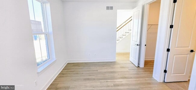 Building Photo - 1726 Blacksmith Wy