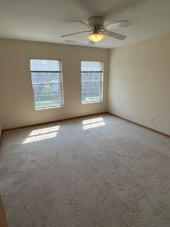 Building Photo - 2519 Bristol Dr