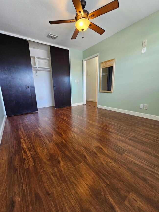 Building Photo - 2790 Ashley Dr E