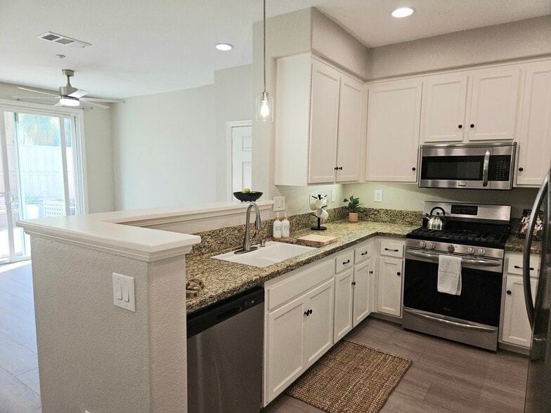 Building Photo - 41764 Ridgewalk St