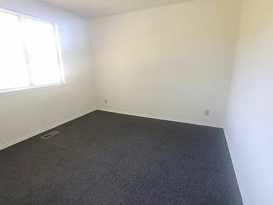 Building Photo - 7054 W Saxton Dr
