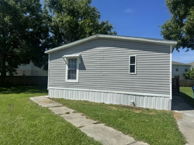 Building Photo - 9713 Polak Dr