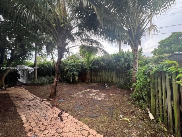 Building Photo - 3038 Arthur St