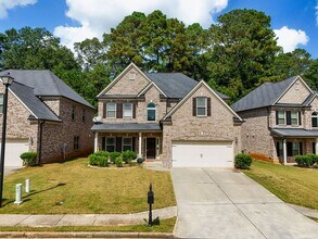 Building Photo - 512 Watercourse Way