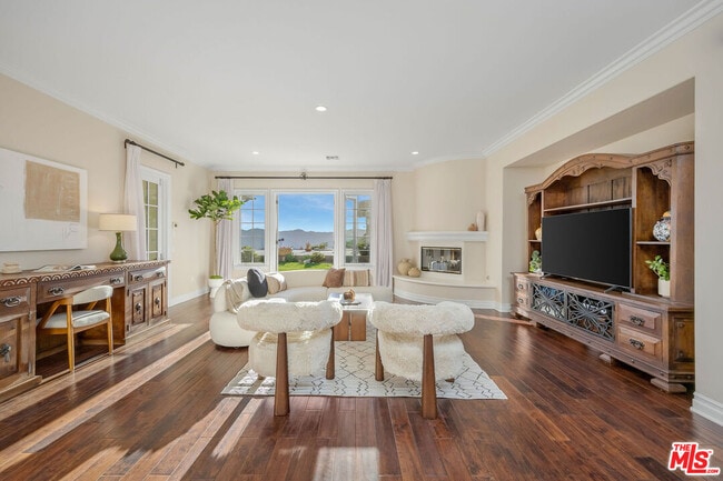 Building Photo - 25420 Prado De Azul