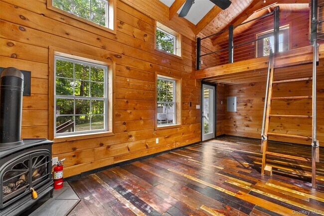 Building Photo - 137 Belvedere Rd