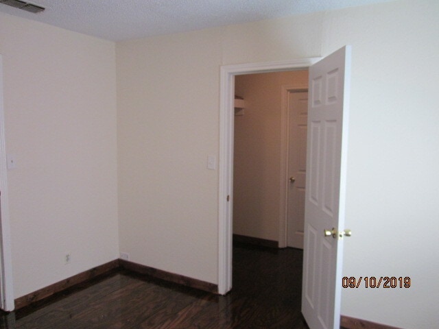 Building Photo - 508 N 3rd St