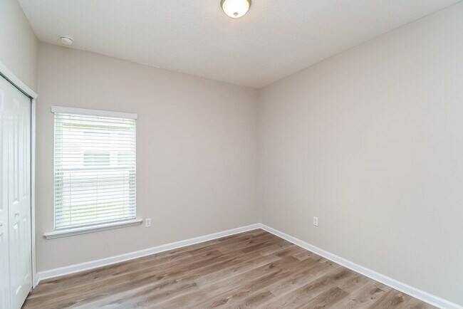 Building Photo - 15658 Spotted Saddle Cir