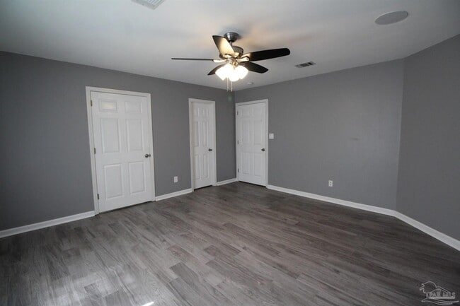 Building Photo - 22 Arapaho Dr