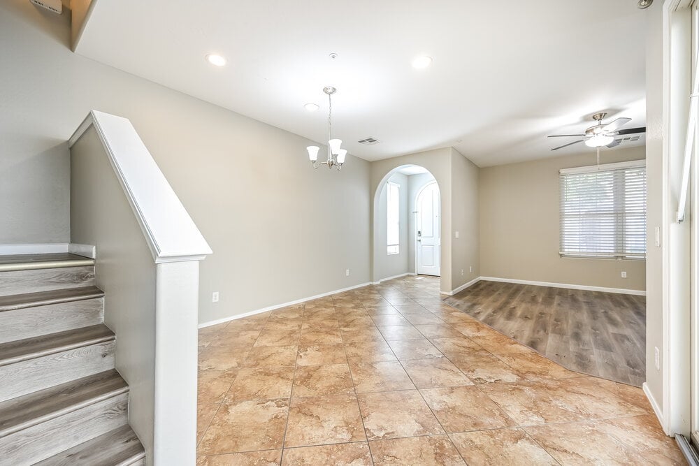 Building Photo - 28926 N 124th Dr