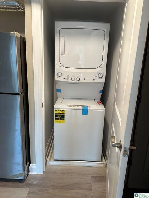 Building Photo - 427 Delaware Ave