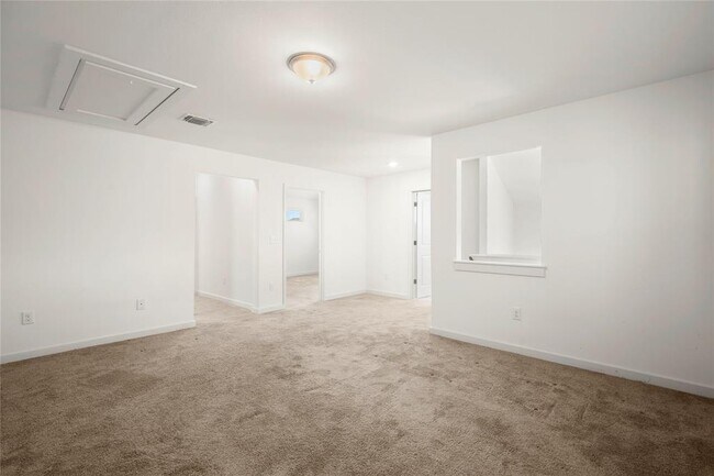 Building Photo - 15004 Ryman Rd