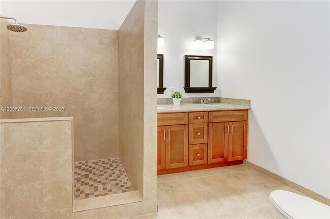 Building Photo - 9103 SW 78th Pl