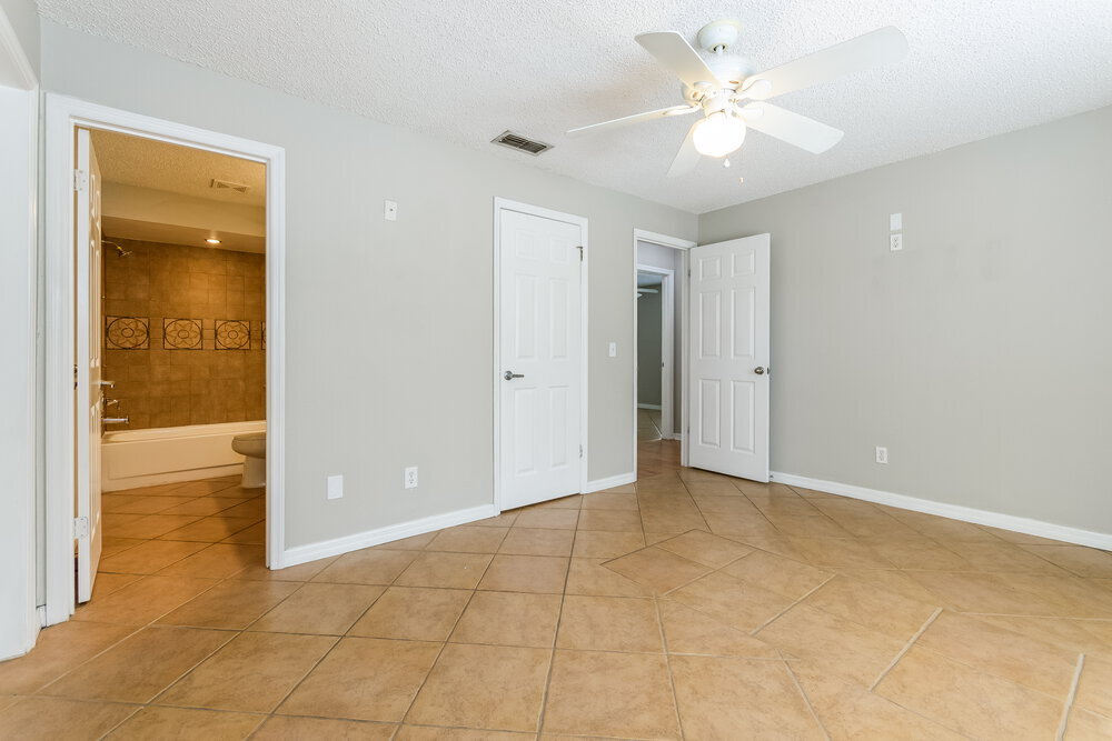 Building Photo - 8642 Wellington Loop