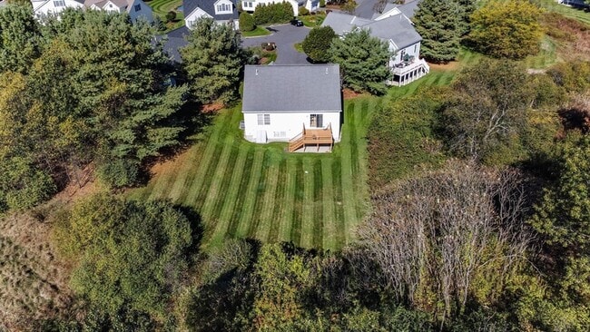 Building Photo - 37 Augusta Way