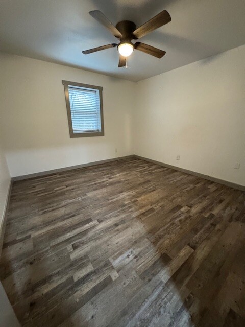 Building Photo - 534 Lee St