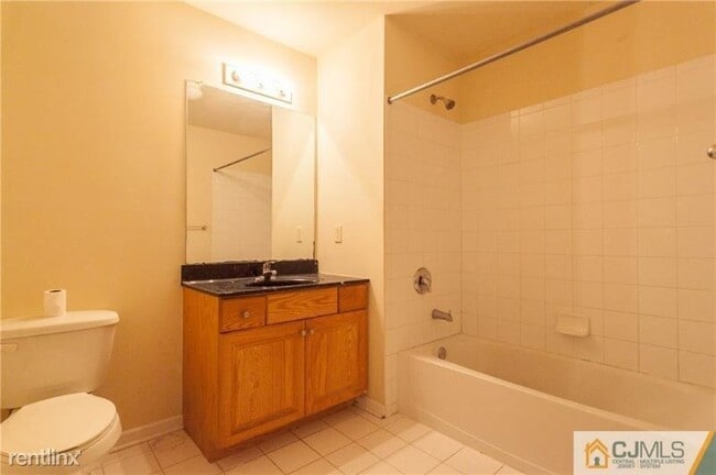 Primary Photo - 3 br, 2 bath Condo - 1317 Fernwood Court