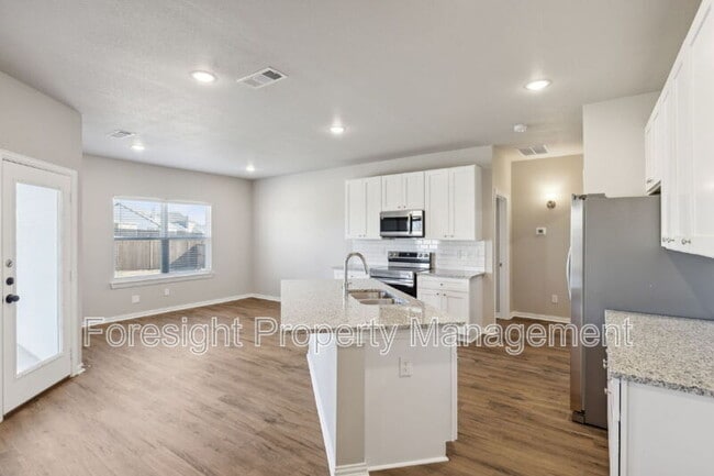 Building Photo - 712 Taliaferro Trl