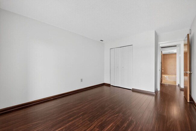 Building Photo - Now Available: Lovely 2 Bedroom, 2 Bath Condo in KOP!!