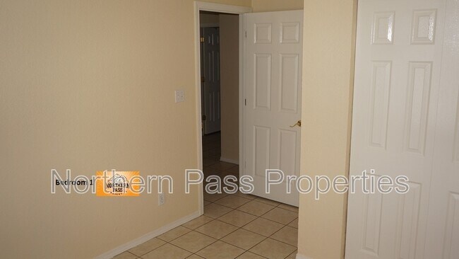 Building Photo - 8909 Herbert St