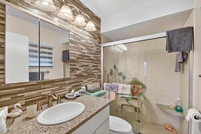 Building Photo - 782 Nantucket Cir