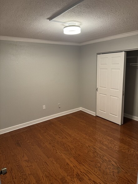 Building Photo - 3232 S Macdill Ave